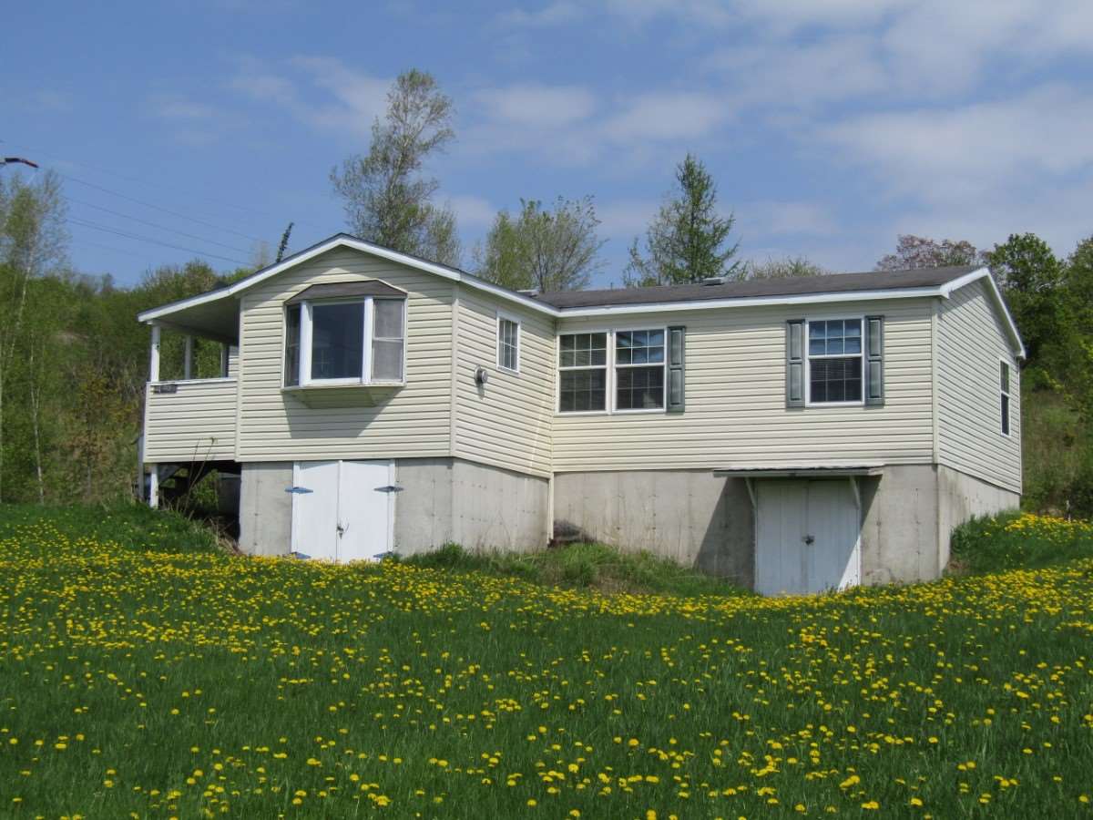 730 State Park Road Sheldon, Vermont Sold in 2018 Coldwell Banker