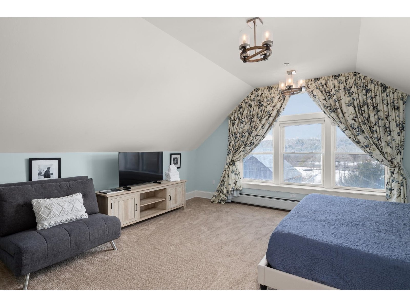 4706 Waterbury Stowe Road, Unit 2