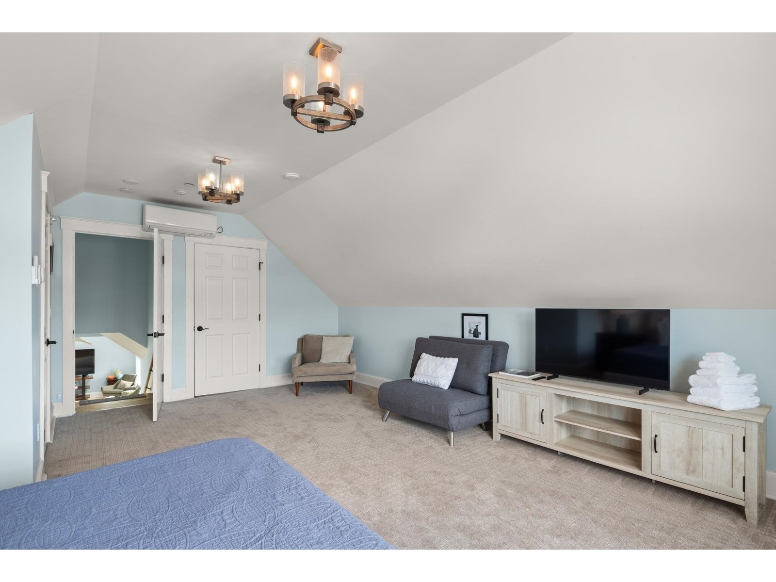 4706 Waterbury Stowe Road, Unit 2