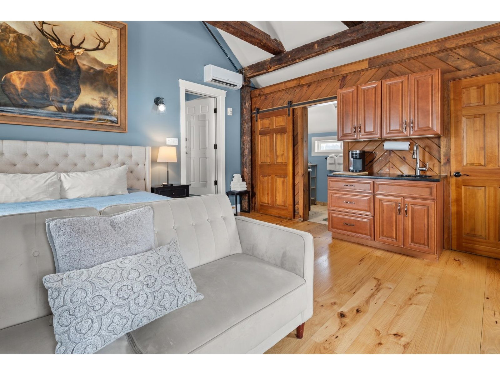 4706 Waterbury Stowe Road, Unit 2