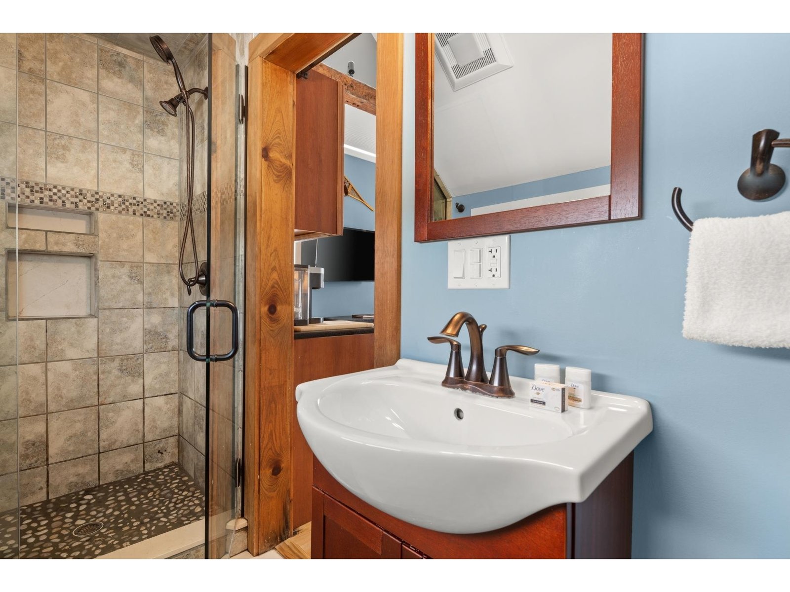 4706 Waterbury Stowe Road, Unit 2