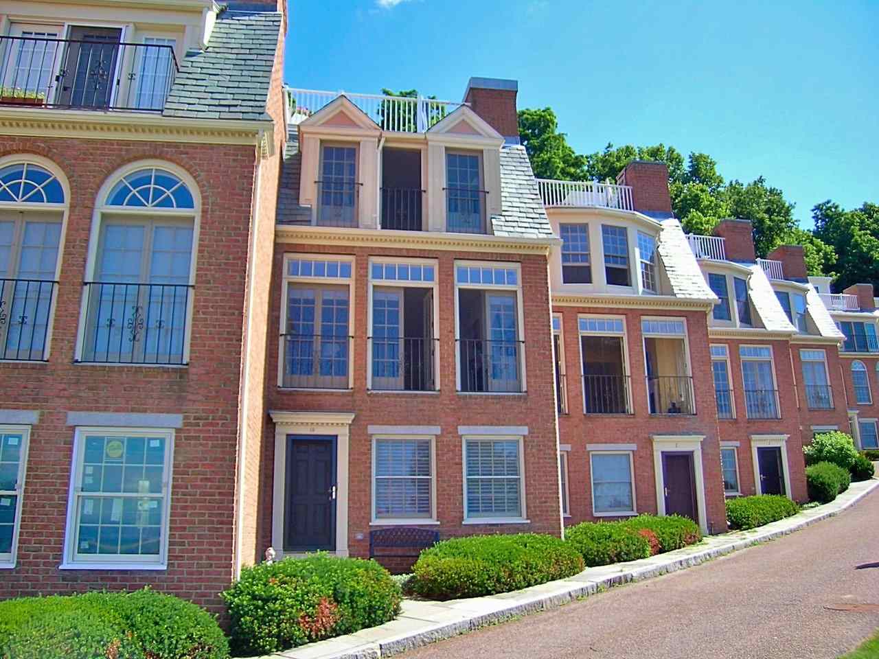 Sold property in Burlington Sold property in Burlington