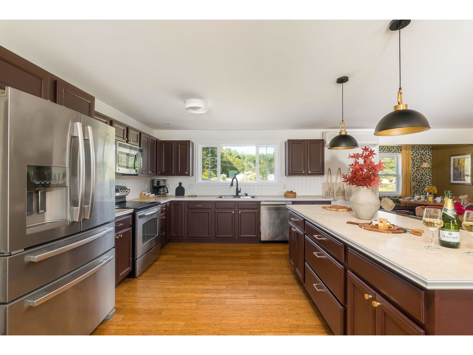 471 Crosstown Road