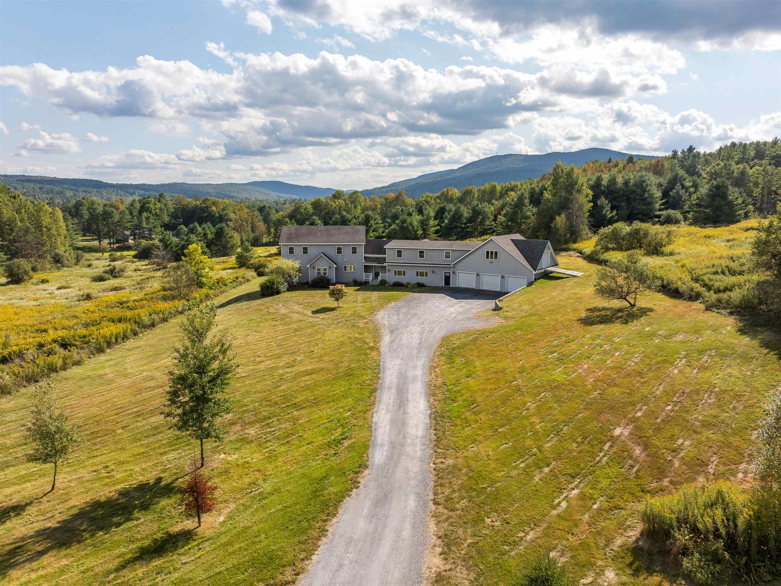 471 Crosstown Road