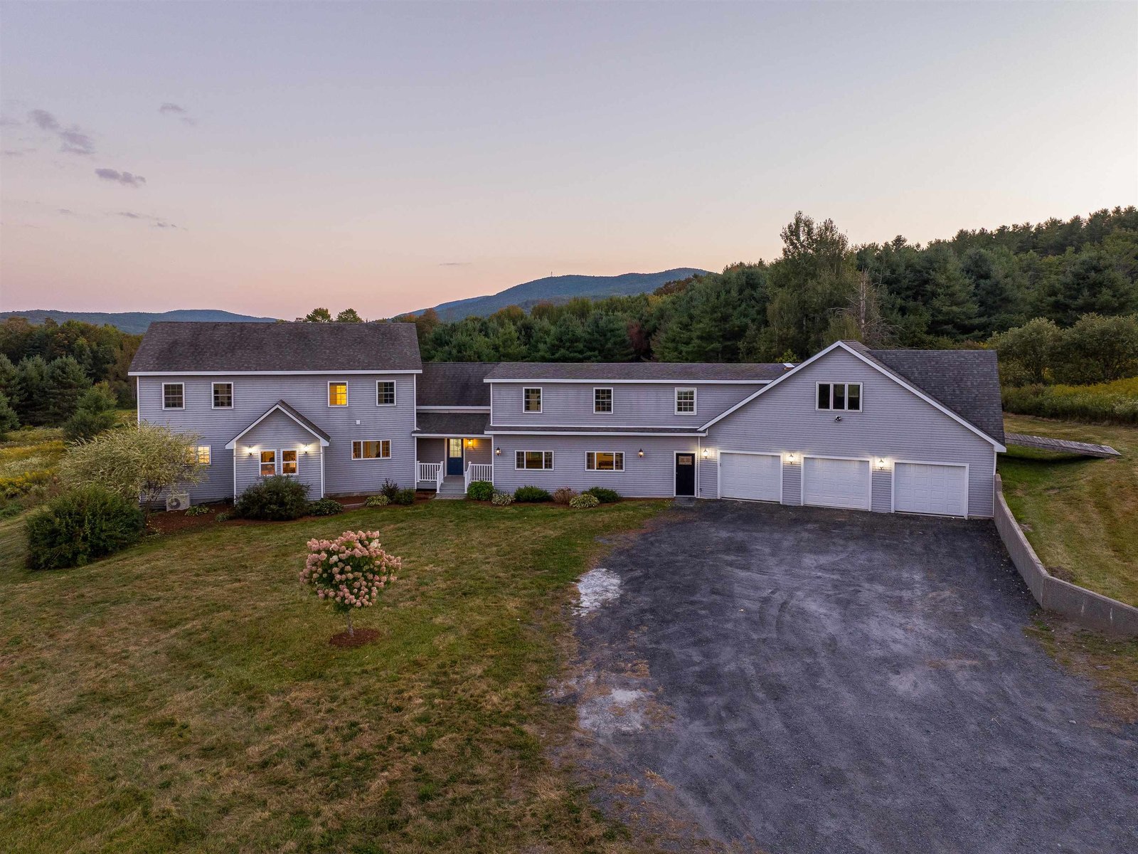 471 Crosstown Road