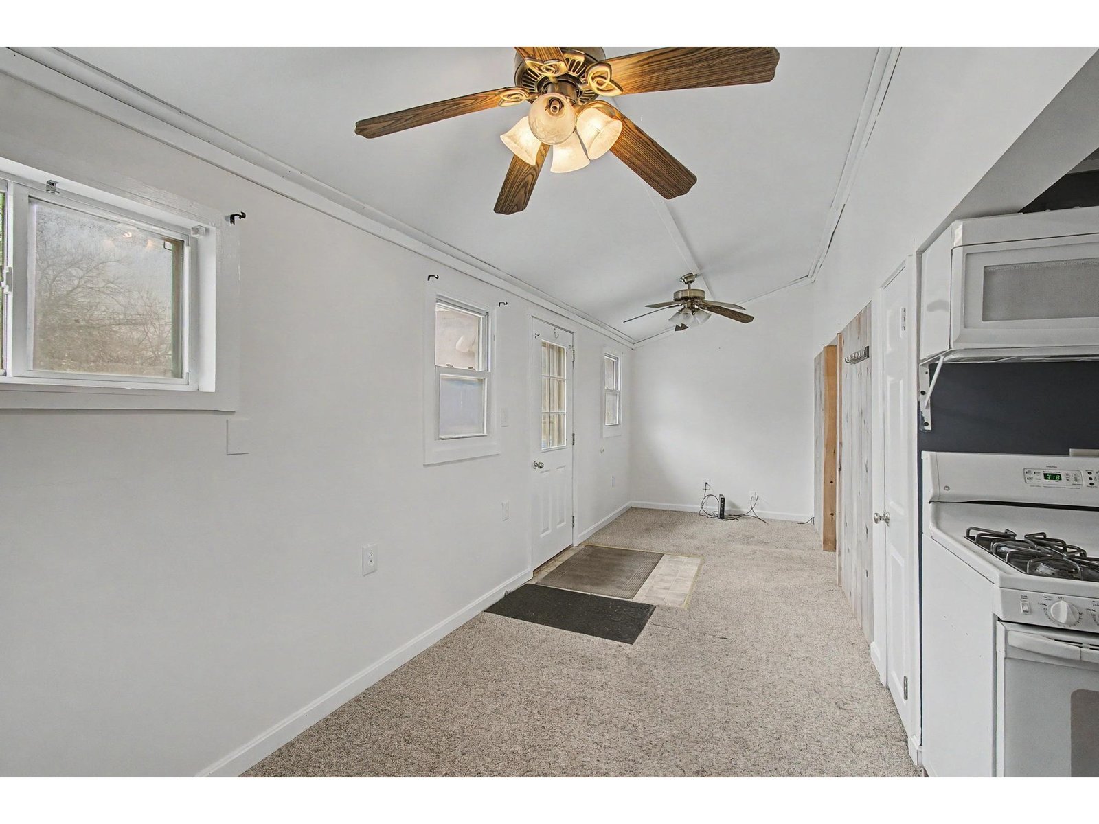 4711 Main Road