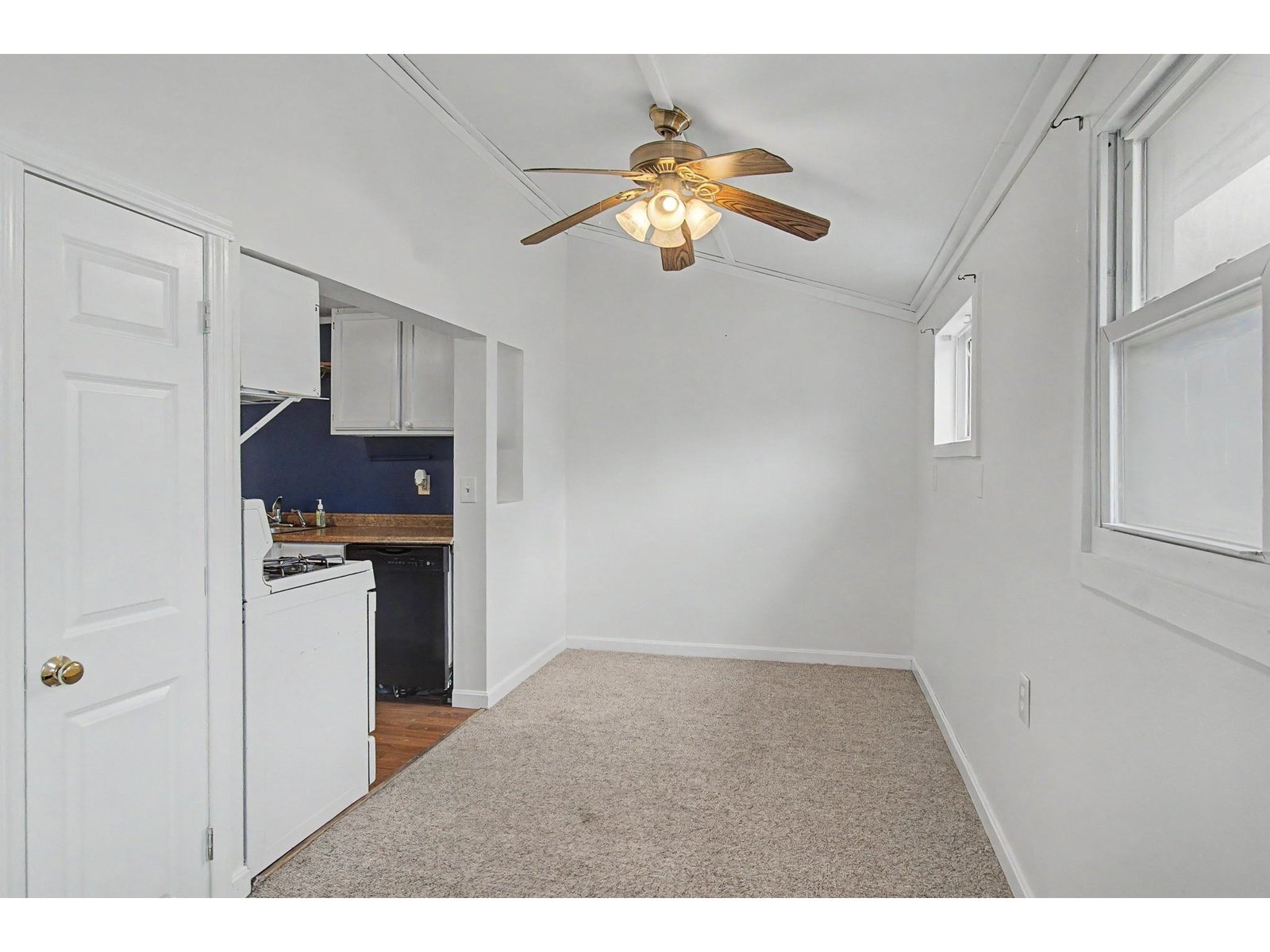 4711 Main Road