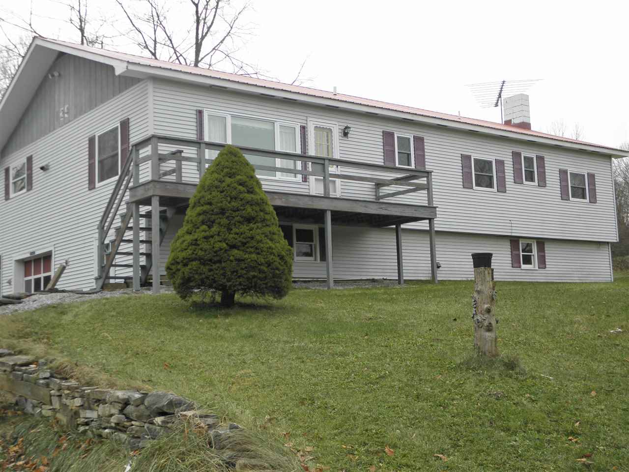 124 Route 7 Highway Mount Tabor, Vermont Sold in 2019