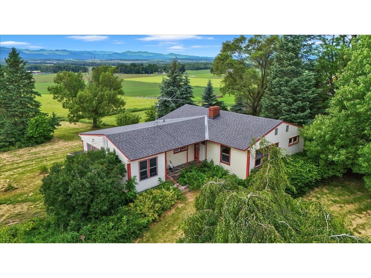 4732 VT Route 22A, Addison