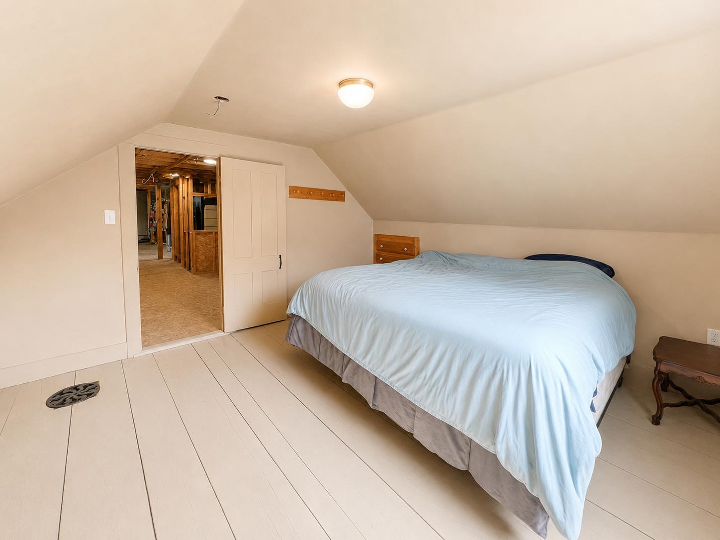 4735 Burke Hollow Road