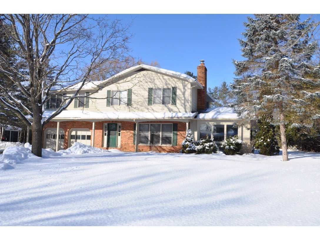 6 Meadow Way Middlebury, Vermont Sold in 2019