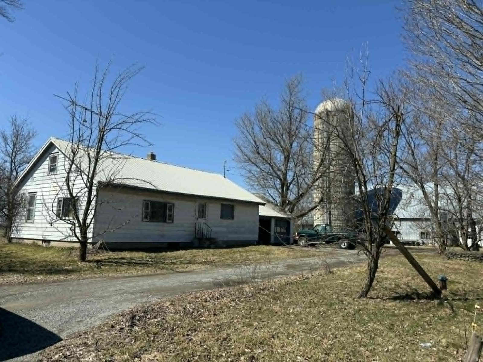 474 Woods Hill Road, Sheldon