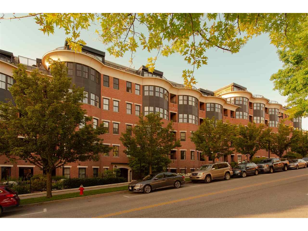 40 College Street, Unit 309 Burlington, Vermont Sold in 2019