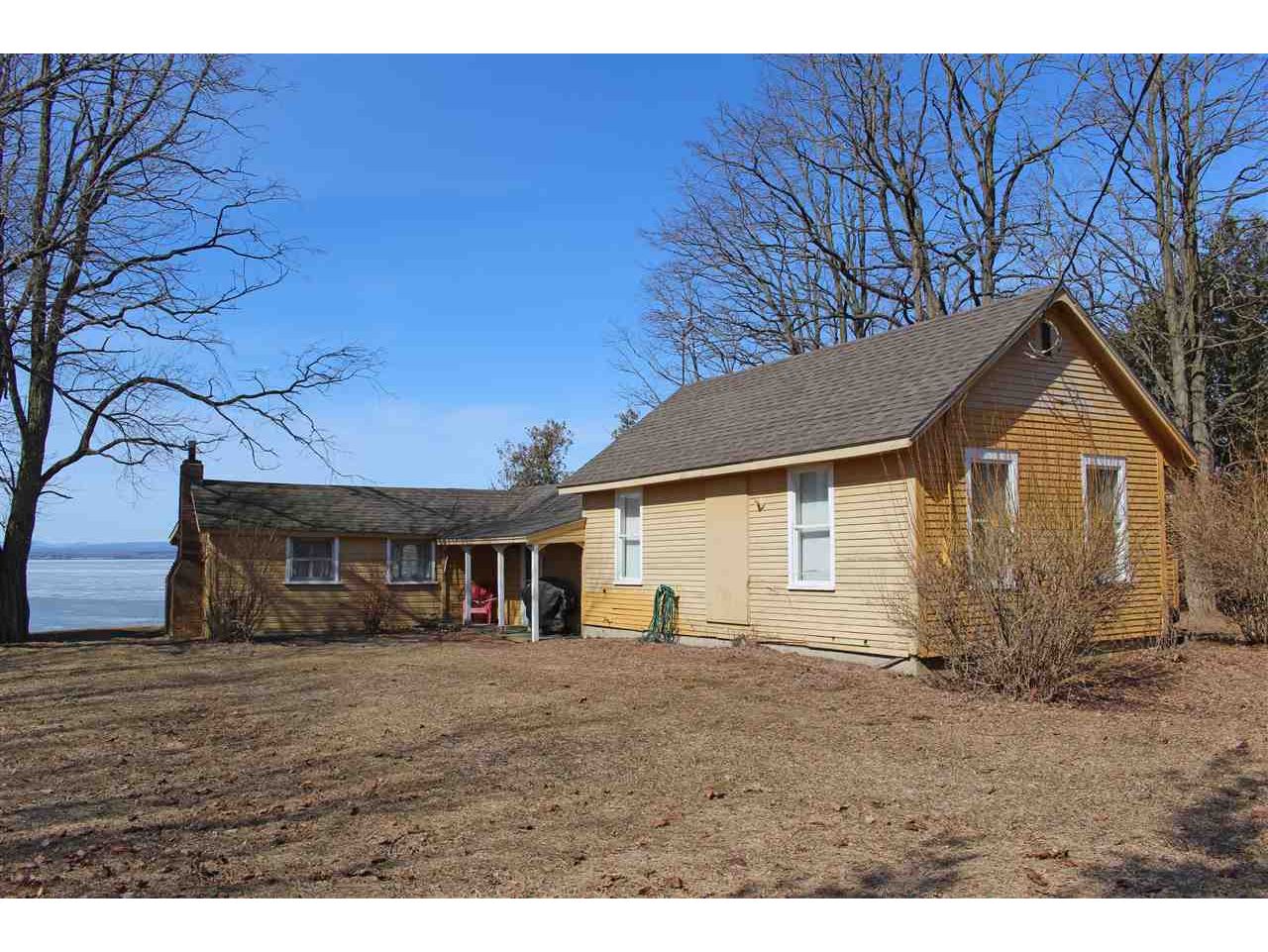 39 West Shore Road Grand Isle, Vermont Sold in 2019