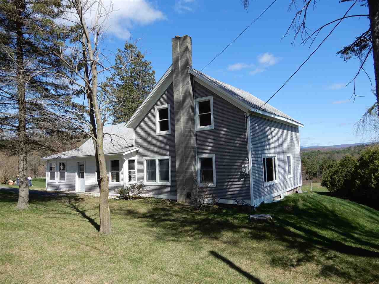 5059 Spear Street Charlotte, Vermont Sold in 2020