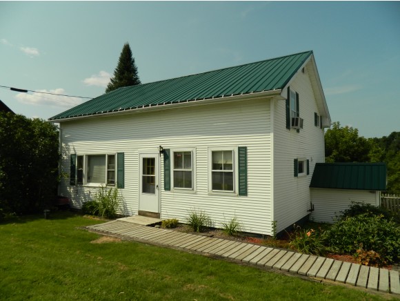 4749 Lake Road