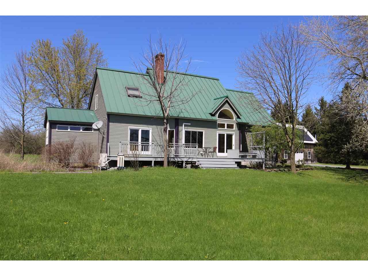 1426 School Street Shoreham, Vermont Sold in 2020 Coldwell Banker
