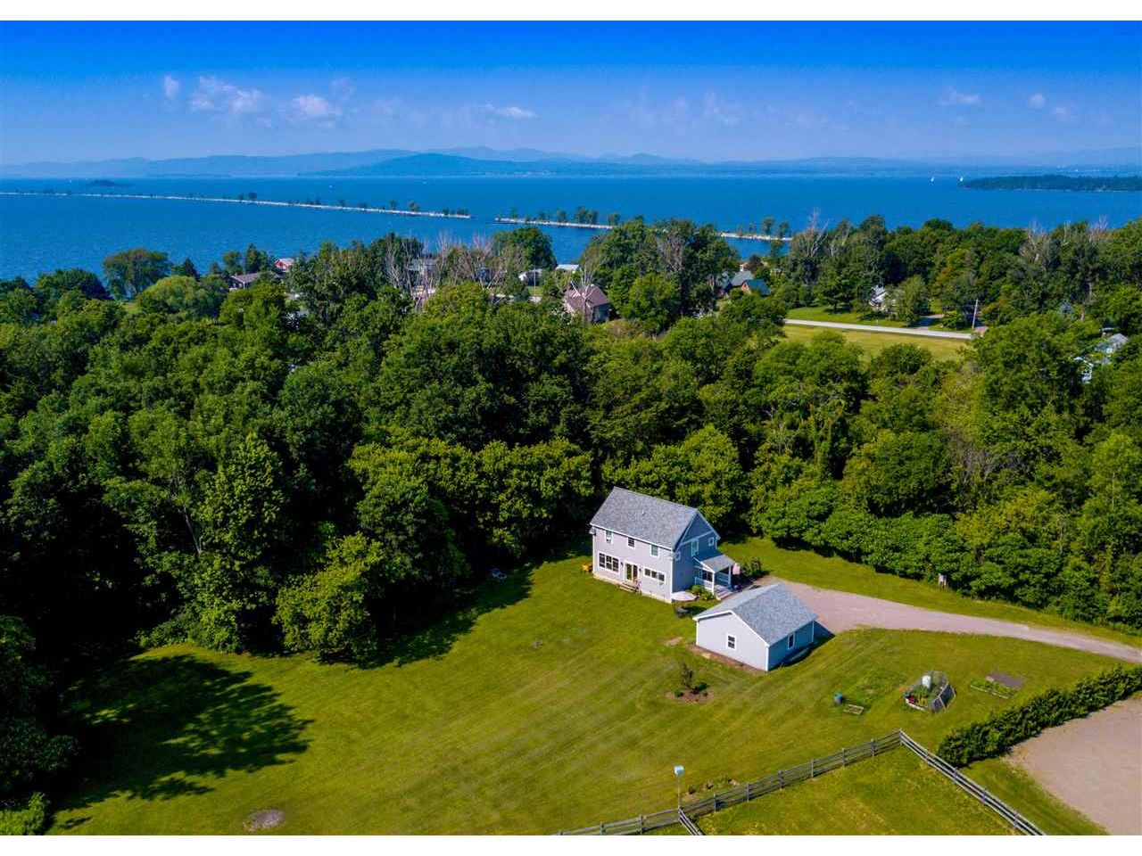 6 Phelps Lane South Hero, Vermont Sold in 2019