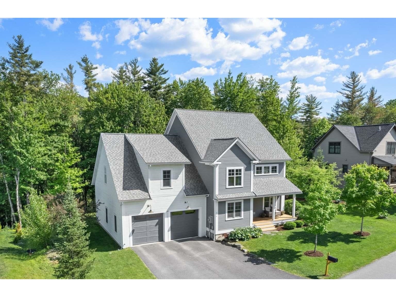 476 Thomas Lane