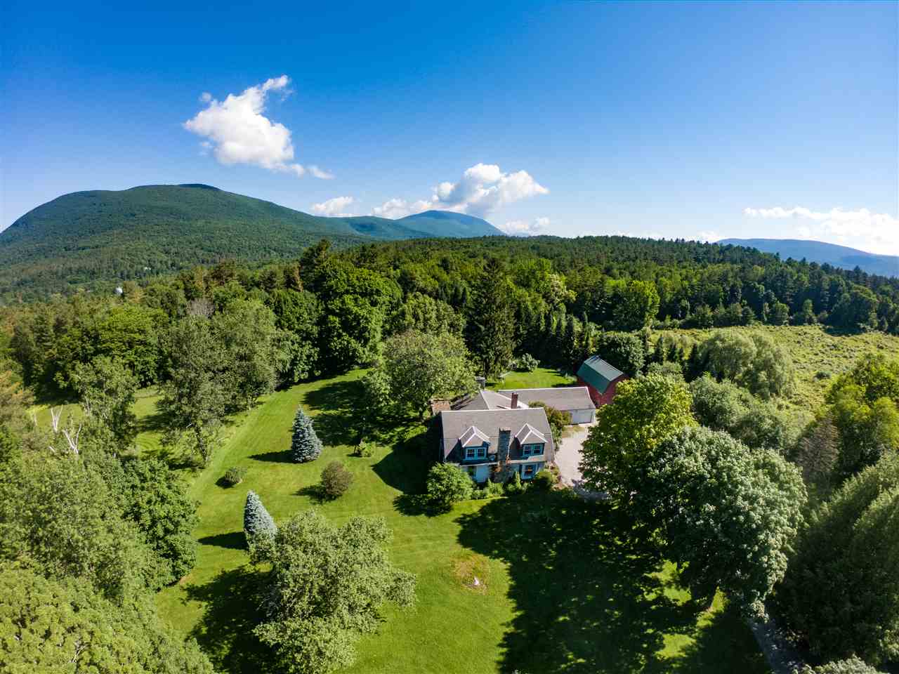 59 Salter Hill Road Arlington, Vermont Sold in 2020