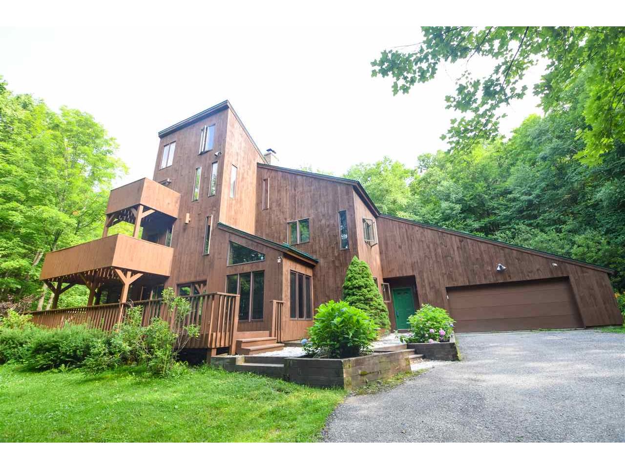 87 Craigy Lane Hinesburg, Vermont Sold in 2019