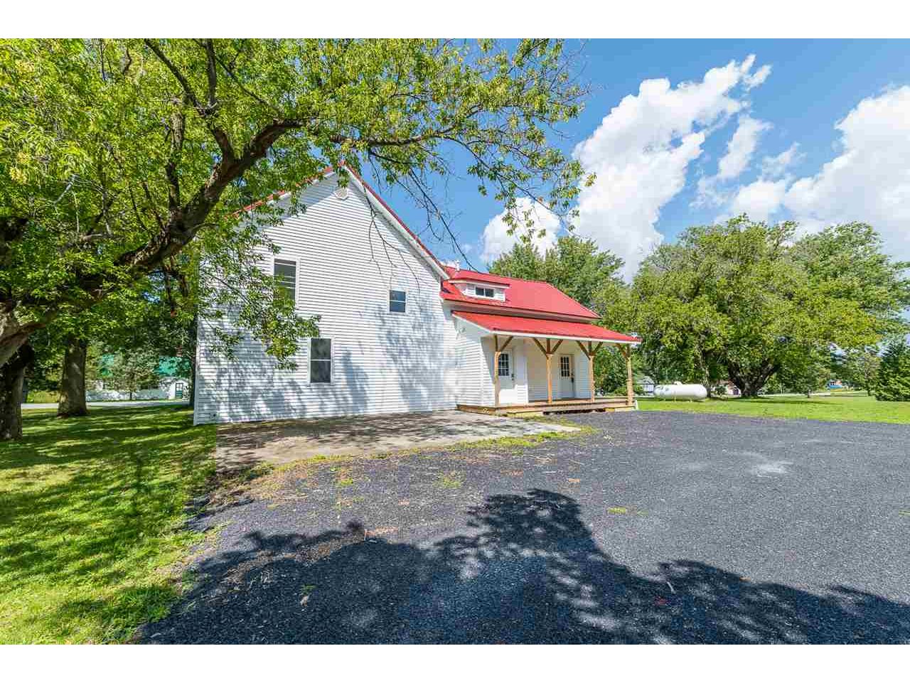 300 US RT 2 Grand Isle, Vermont Sold in 2019