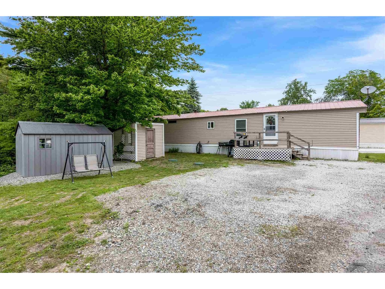 477 Hemlock Street