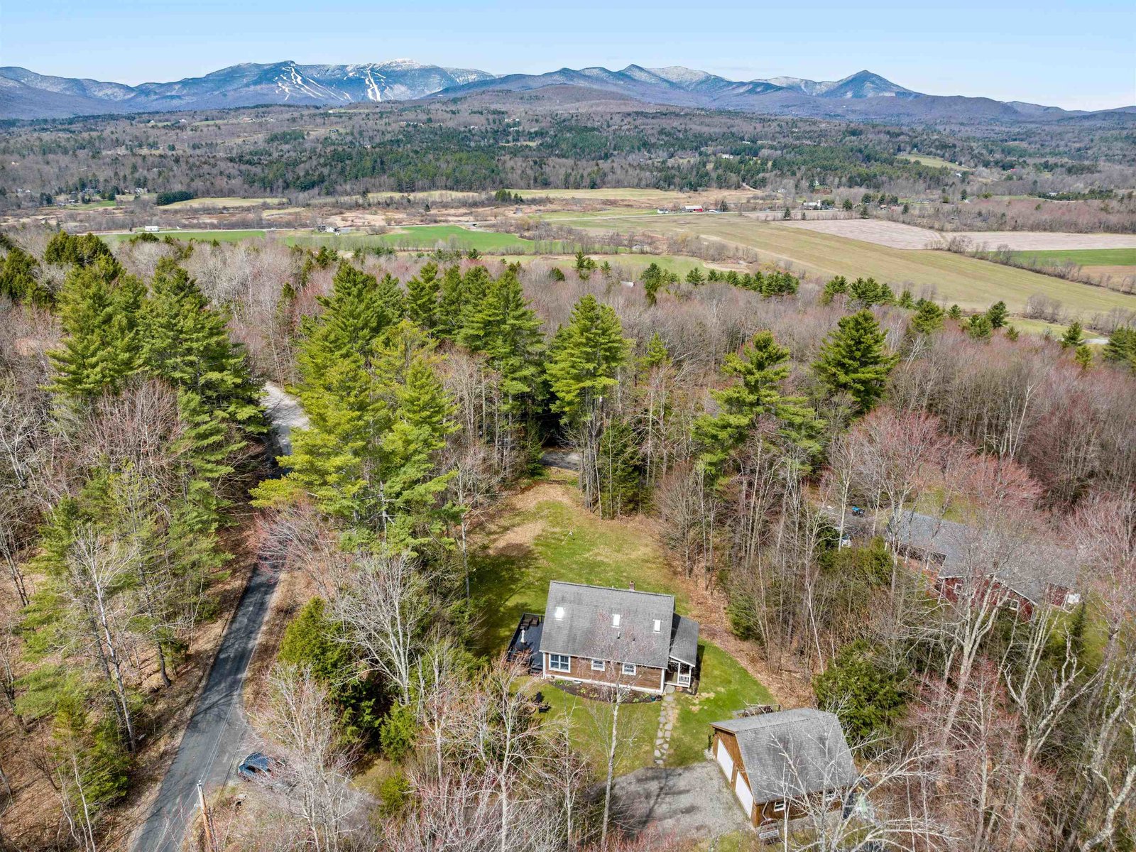 477 Mansfield View Road