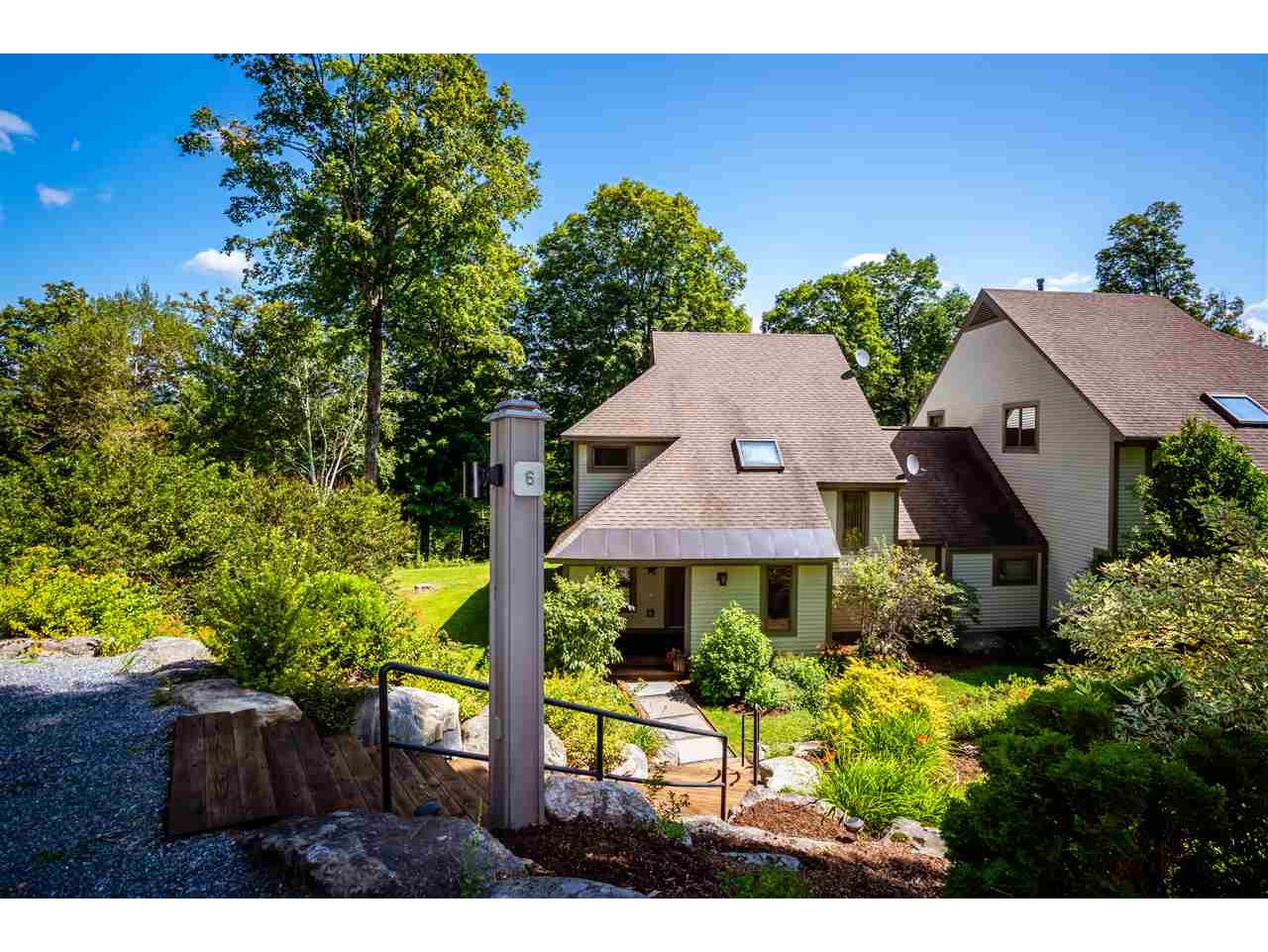 1020 Brook Road, Unit 6 Stowe, Vermont Sold in 2019