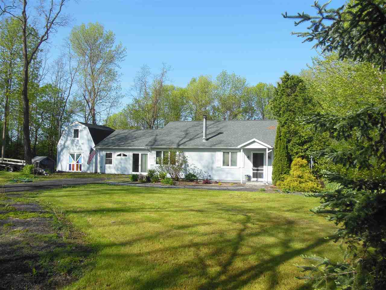 2767 Lake Street Shoreham, Vermont Sold in 2020