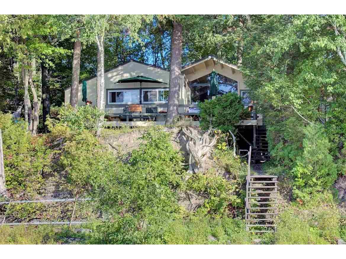 1042 Savage Point Road North Hero, Vermont Sold in 2020