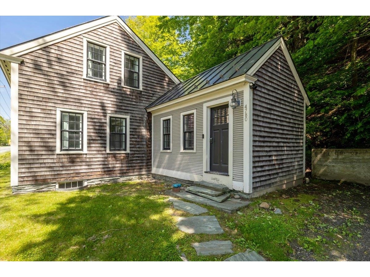 4780 Mountain Road, Stowe