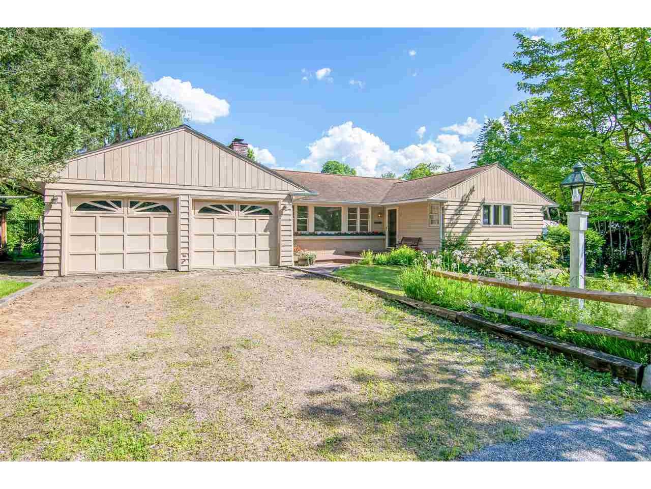 27 Drury Drive Essex, Vermont