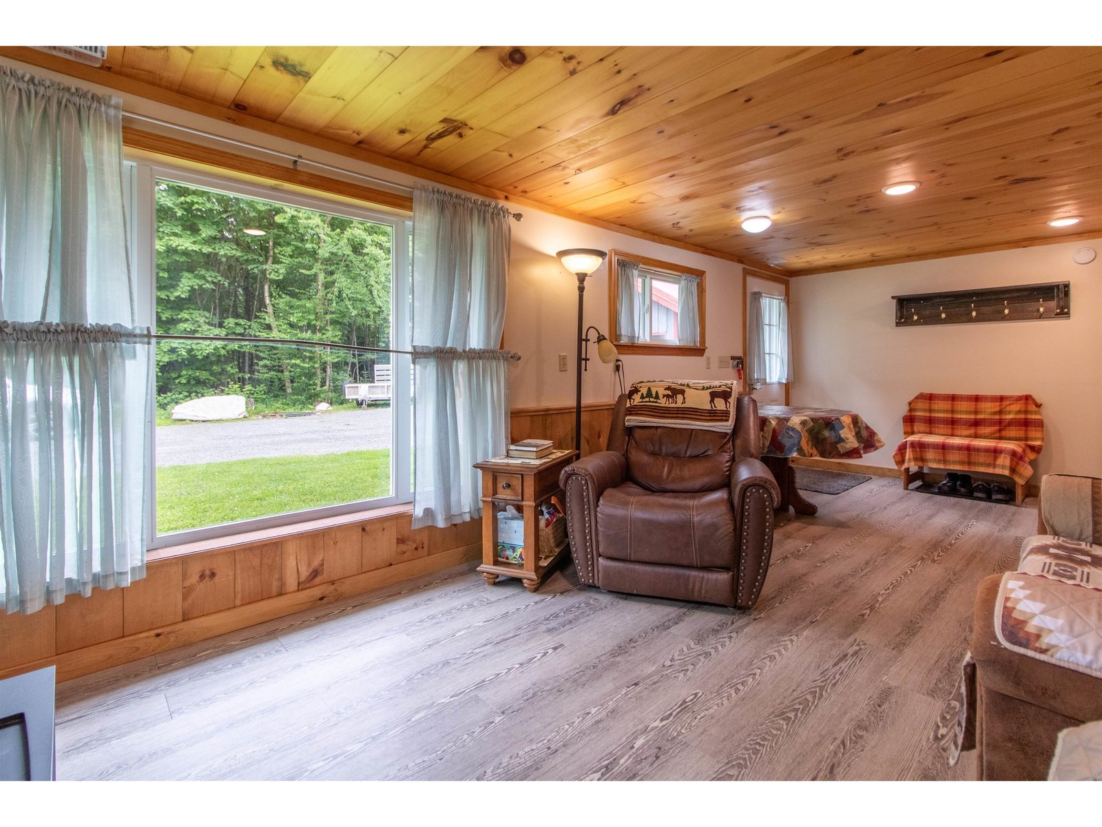 4783 Hinman Settler Road