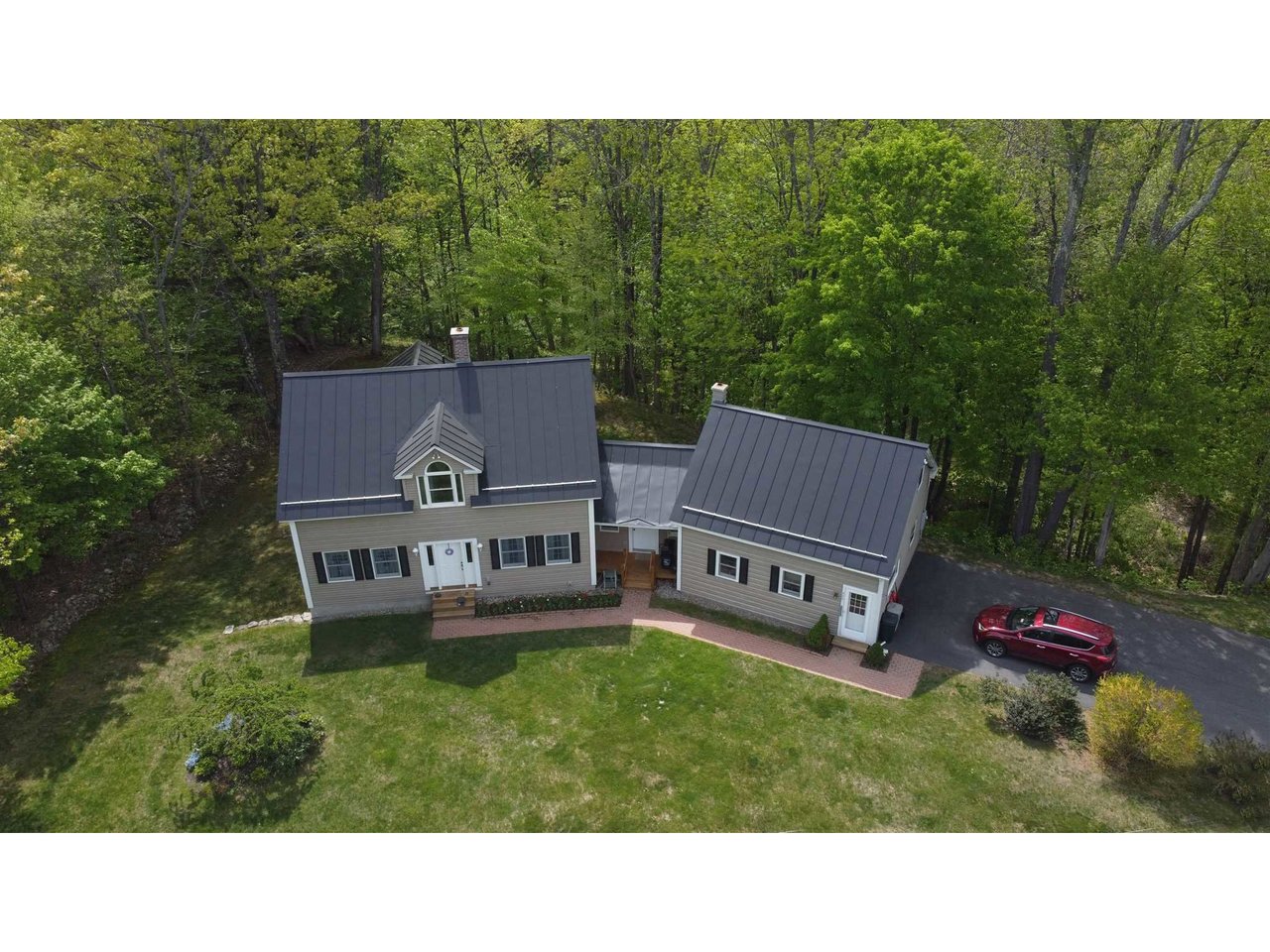 200 Lower Bartonsville Road Rockingham, Vermont Sold in 2020