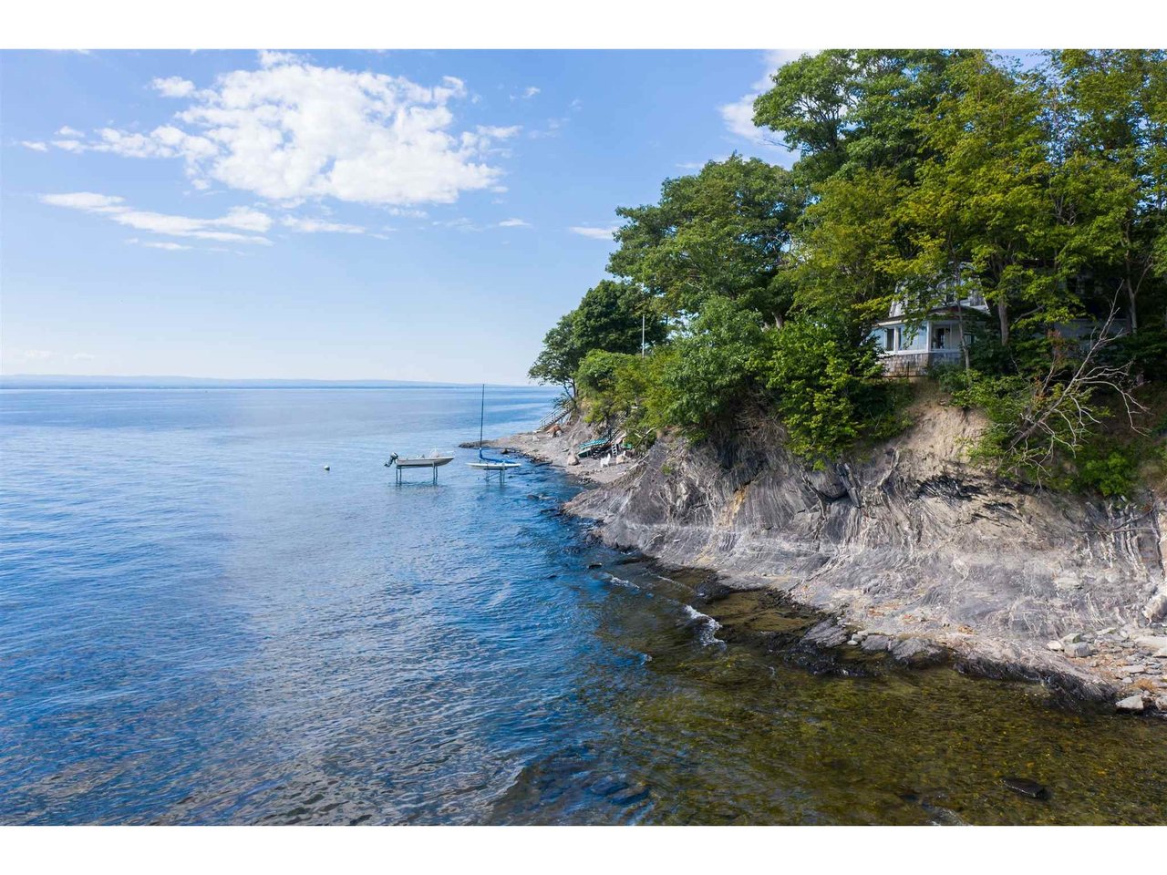410 Appletree Point Road Burlington, Vermont Sold in 2020