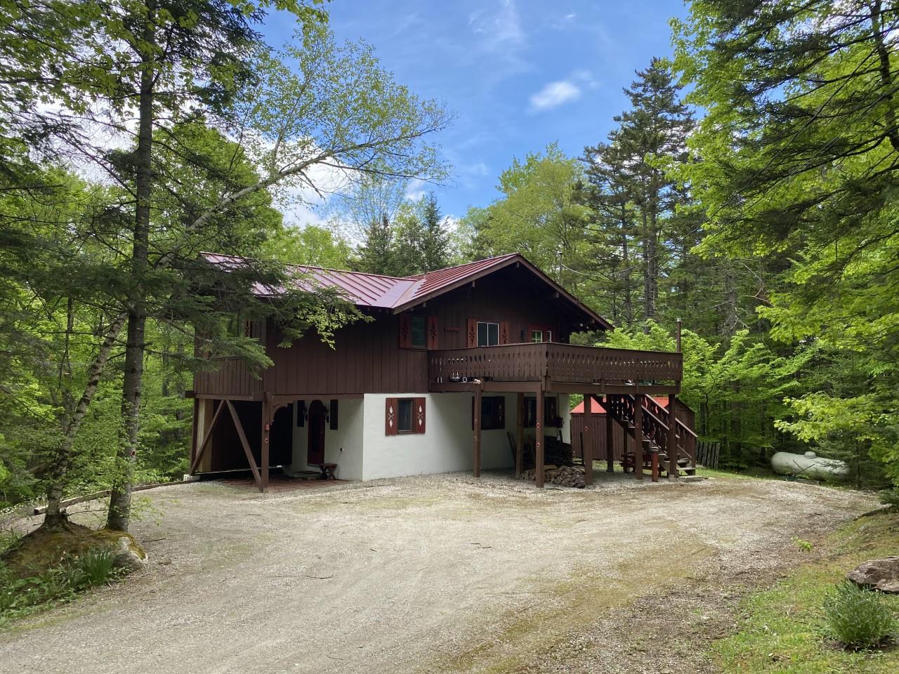 46 Cranberry Hill Road Winhall, Vermont Sold in 2020