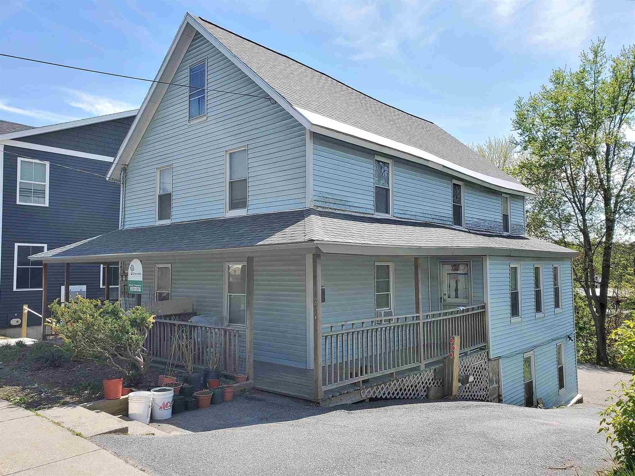 122 Malletts Bay Avenue Winooski, Vermont Sold in 2020