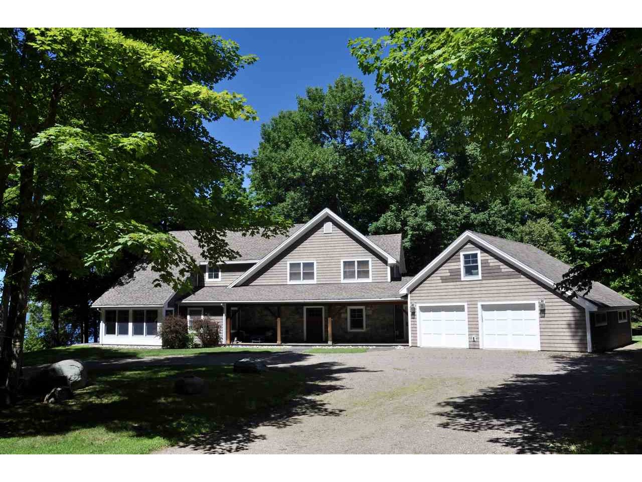 74 Point of Tongue Alburgh, Vermont Sold in 2021