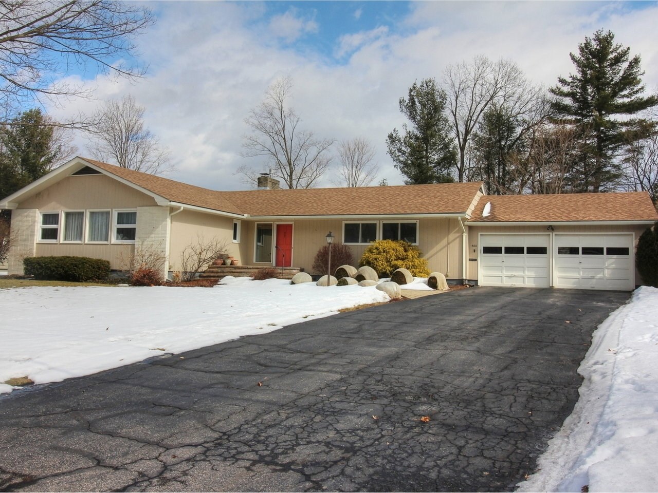 Sold property in Burlington Sold property in Burlington
