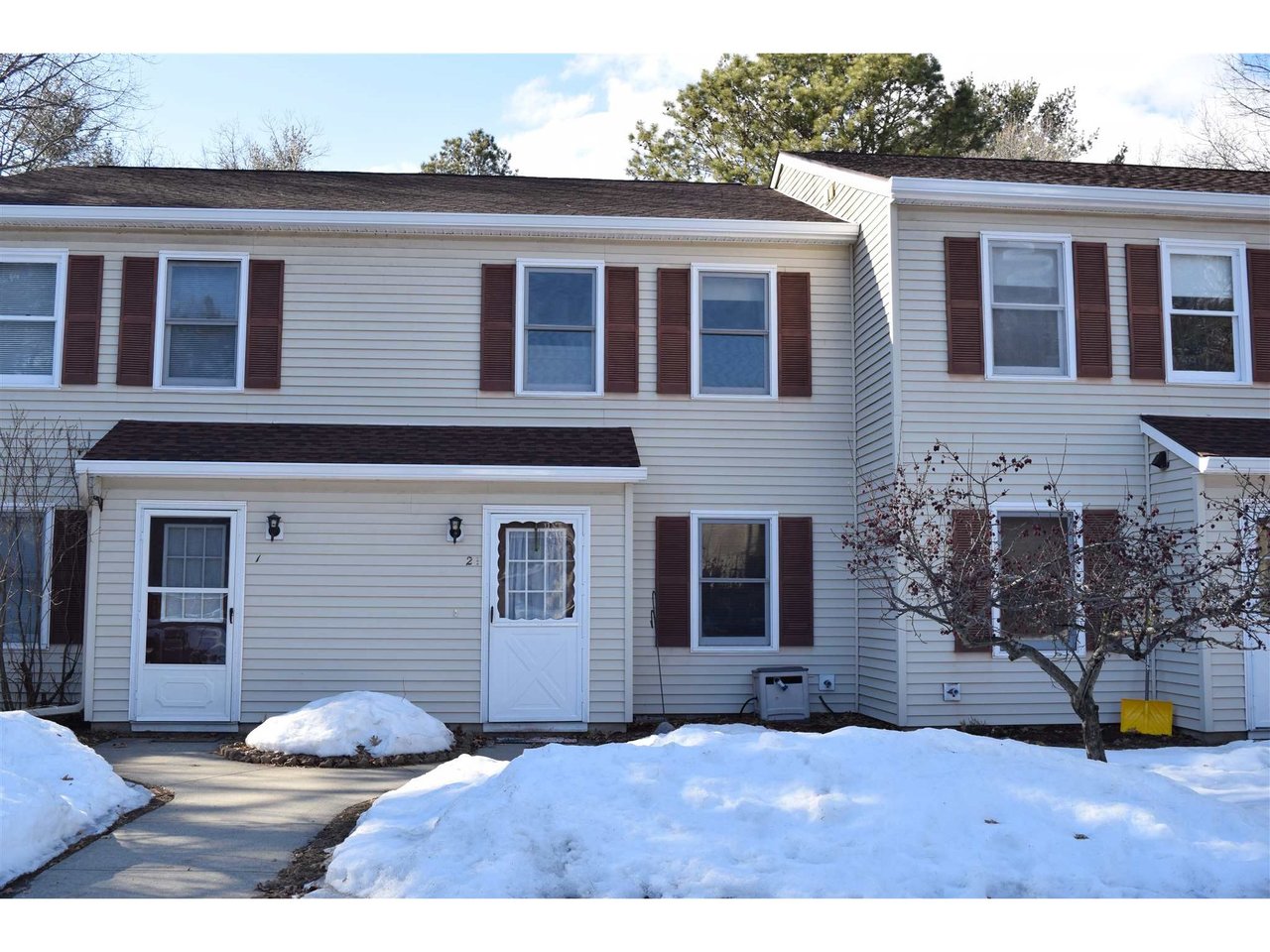 157 River Bend Lane, Unit 2 Colchester, Vermont Sold in 2020