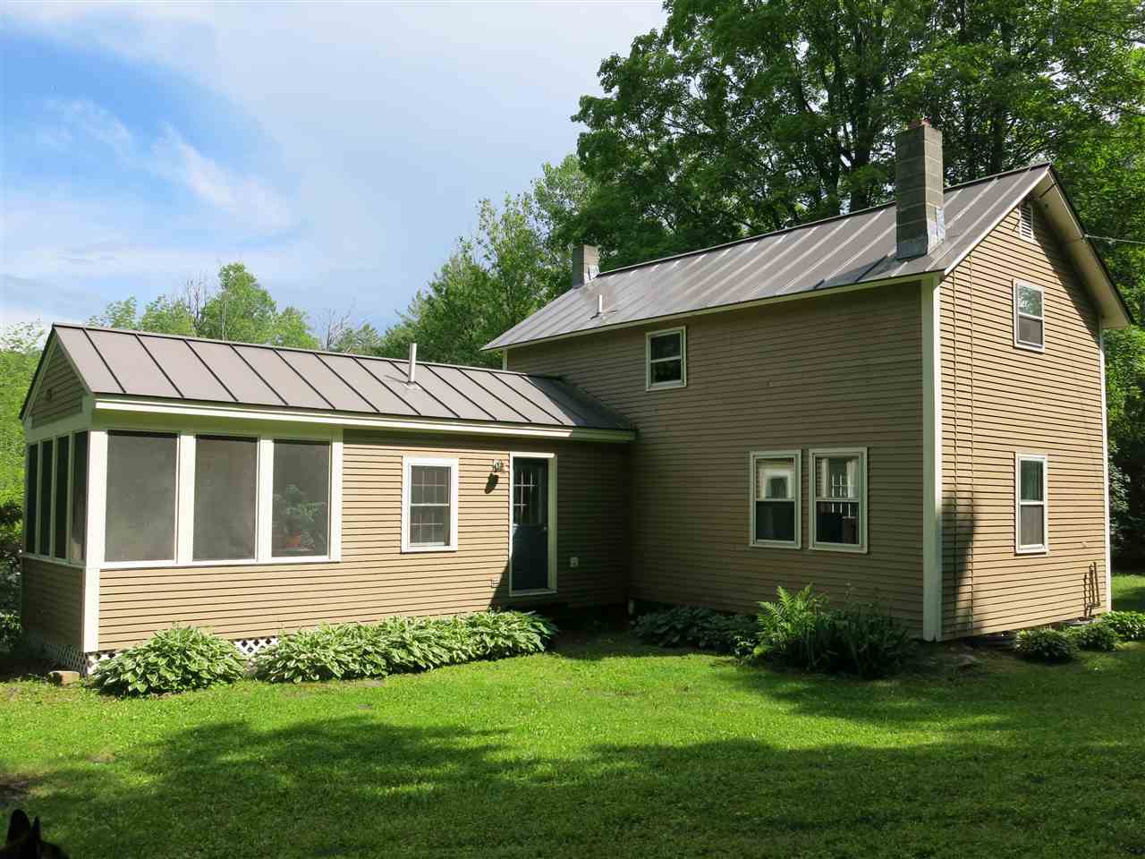 1757 Wildlife Road Hartford, Vermont Sold in 2020