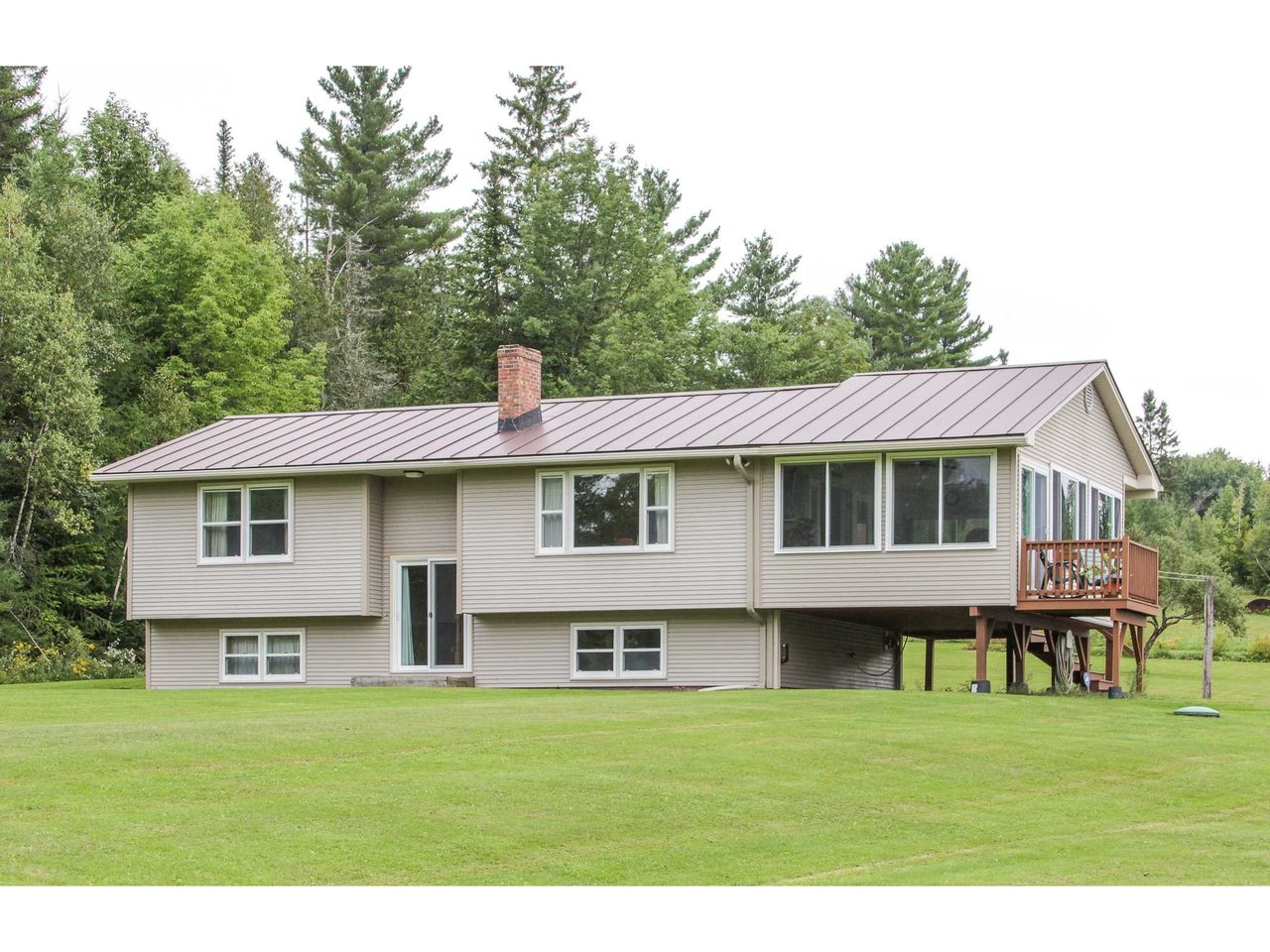 28 Emery Road Orange, Vermont Sold in 2020