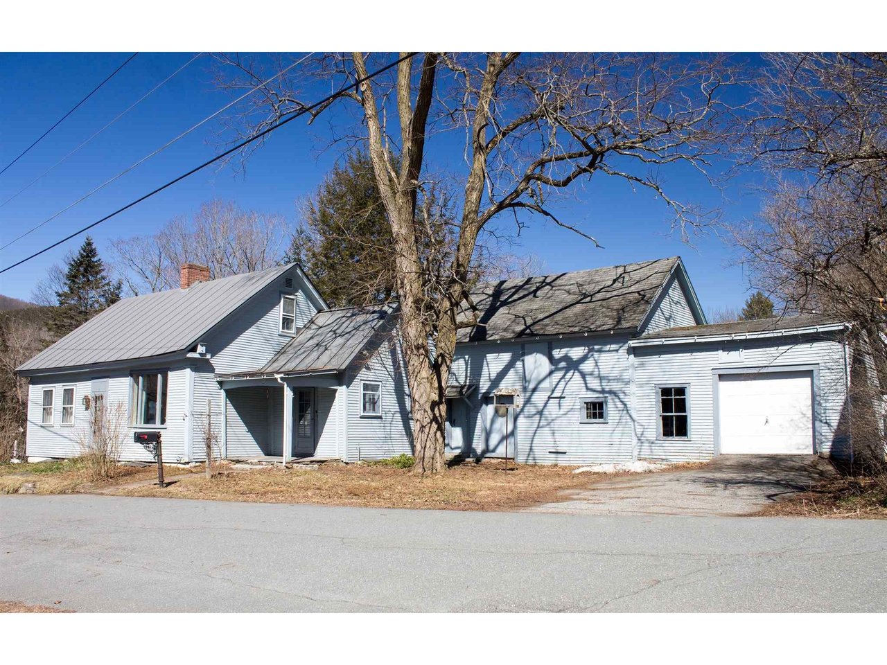 9 Highland Avenue Chelsea, Vermont Sold in 2020