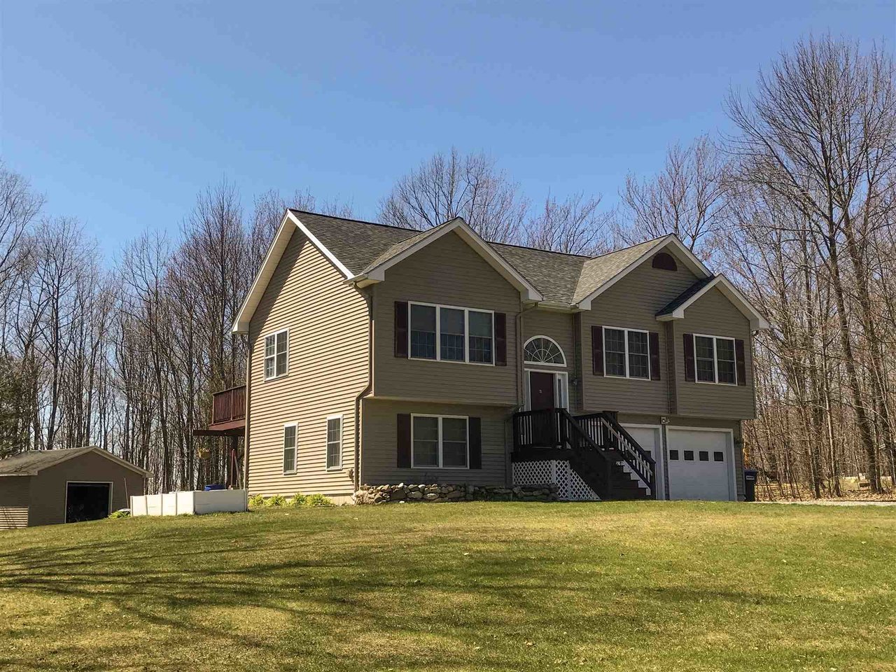 61 Upper Meadow Road Fairfax, Vermont Sold in 2020