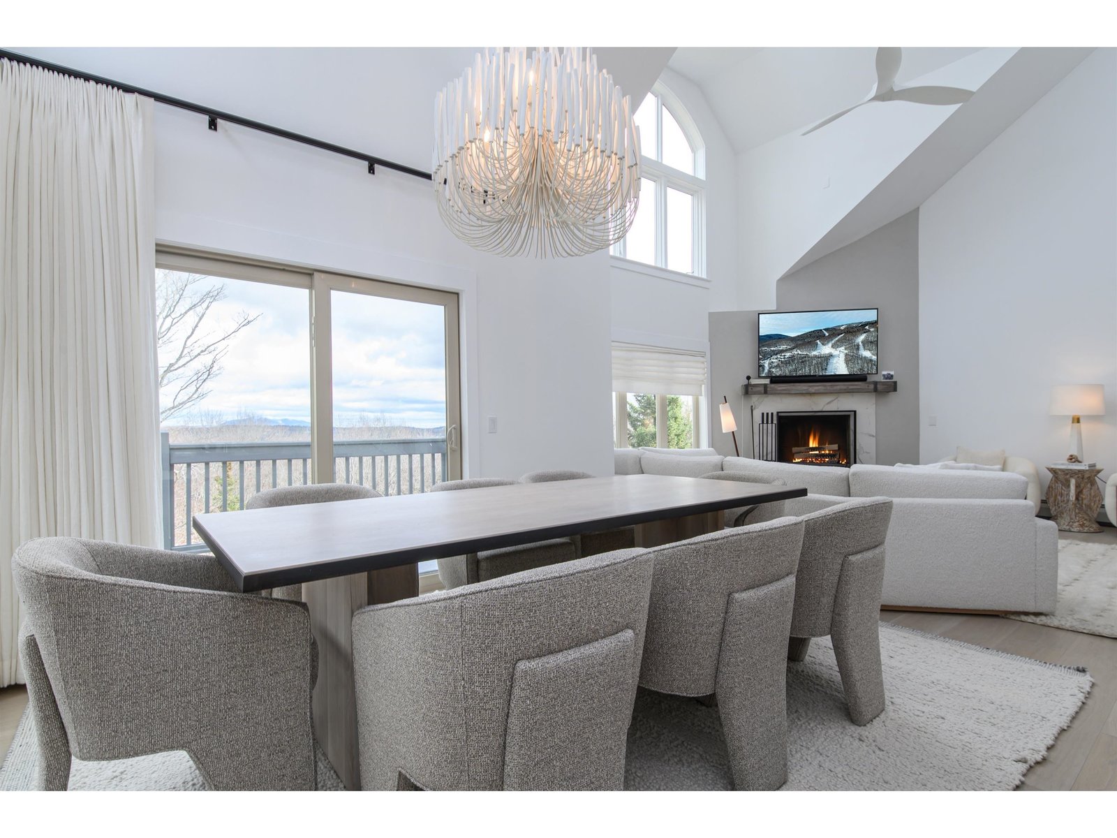 48 Alpine Way, Unit D-1