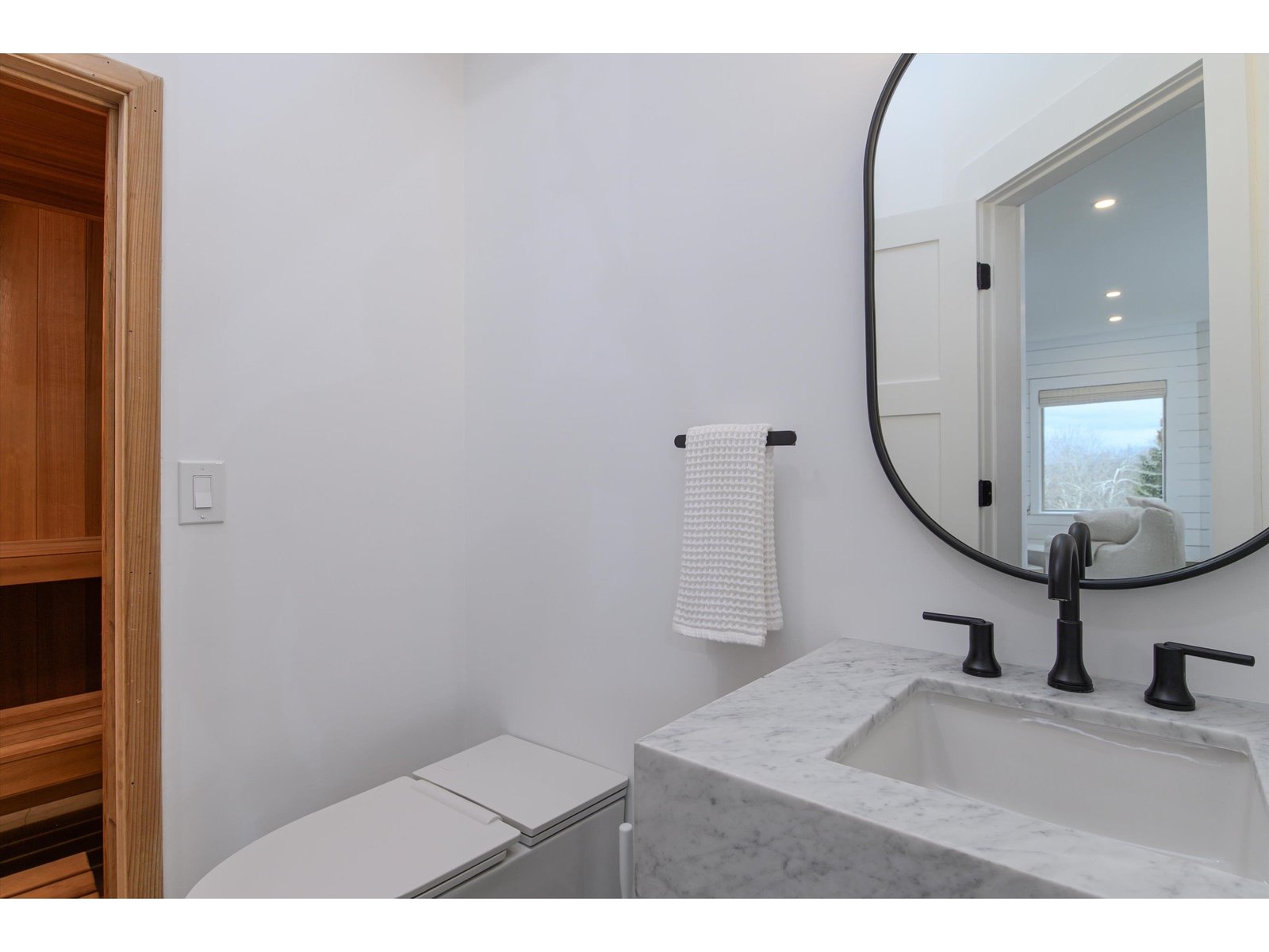 48 Alpine Way, Unit D-1