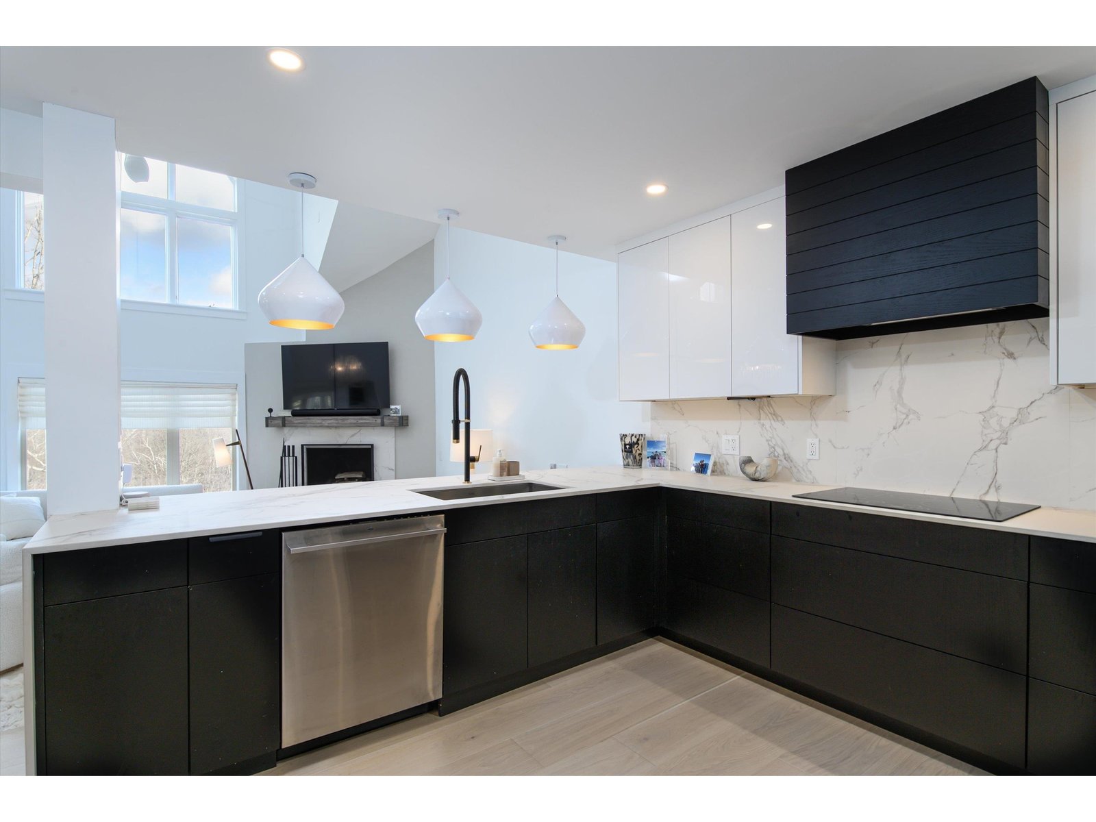 48 Alpine Way, Unit D-1
