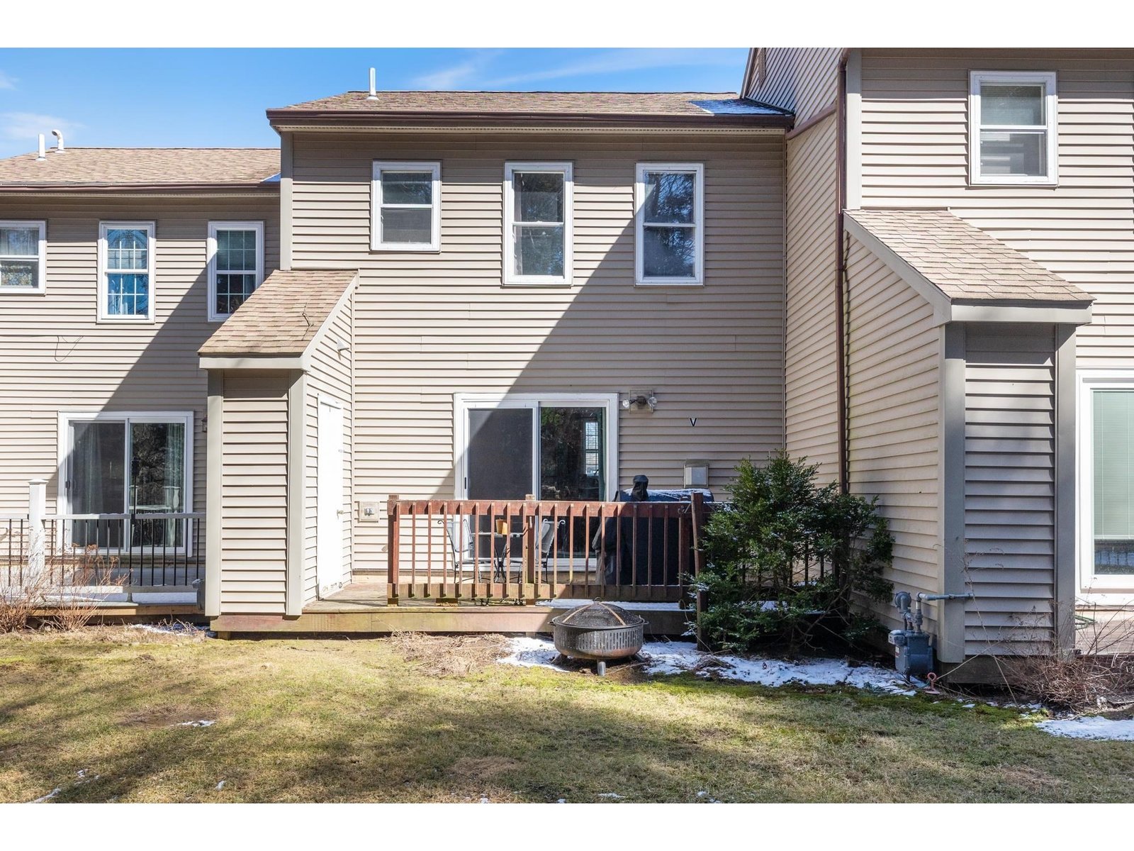 48 Chestnut Lane, Unit 5