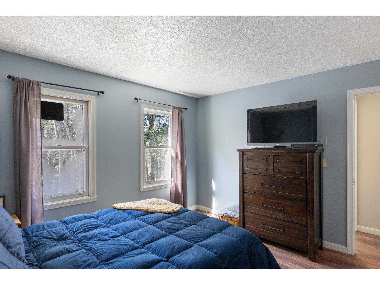 48 Chestnut Lane, Unit 5
